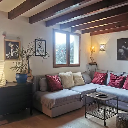 Jolie Maison Cosy Avec Terrasse 600m Villa
