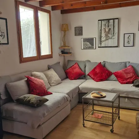 Jolie Maison Cosy Avec Terrasse 600m Вилла